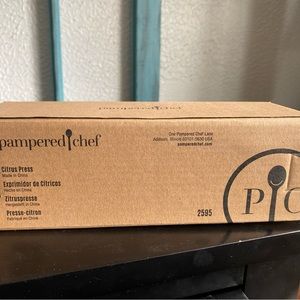 new pampered chef citrus press